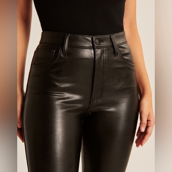 Abercrombie and Fitch Curve Love Vegan Leather High Rise Skinny Pant Black 34L - Picture 7 of 13